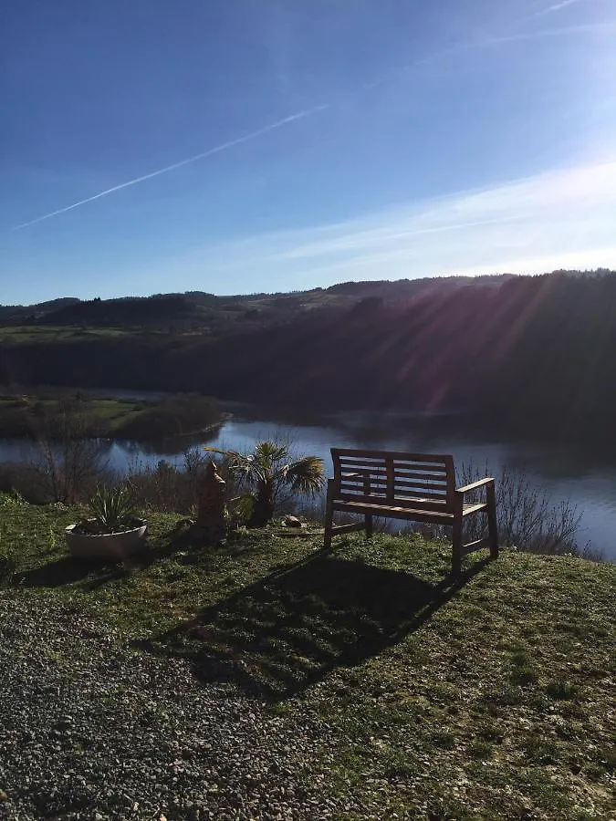 La Ferme De La Source Bed & Breakfast Bully   Bully (Loire)